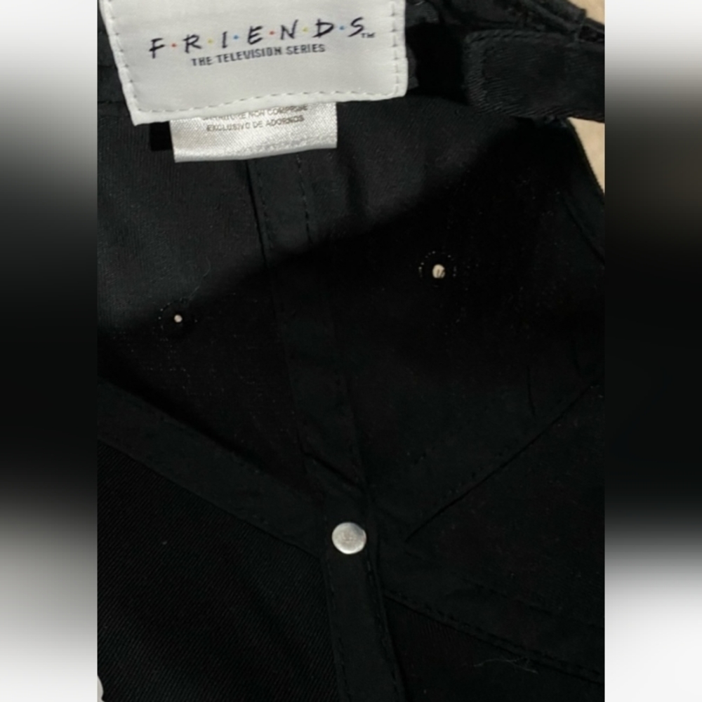 Friends Baseball Cap - Picture 5 of 5